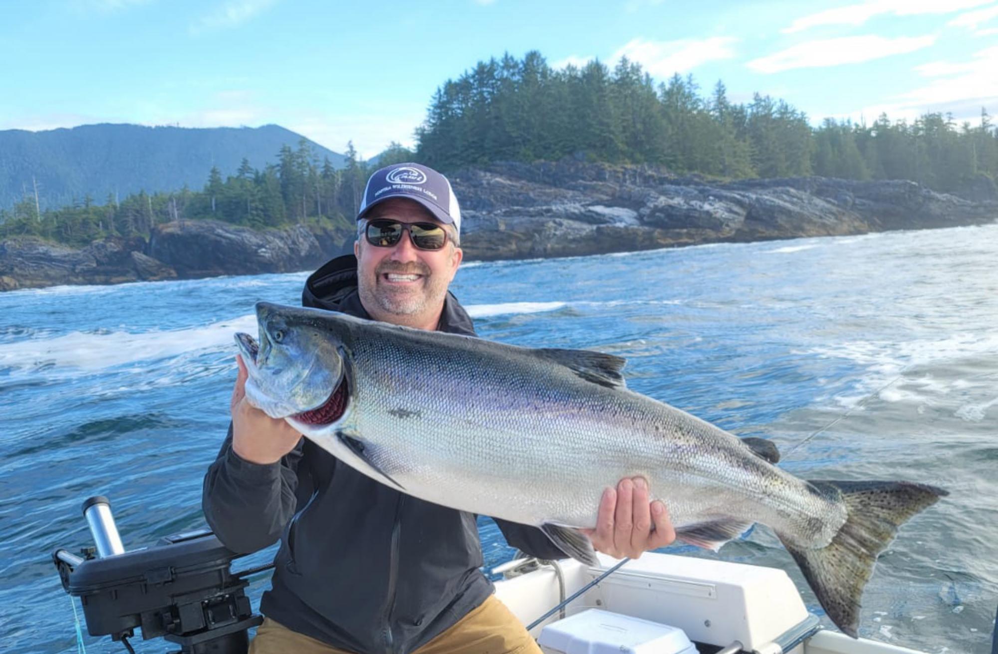 Nootka Sound - Nootka Wilderness Lodge